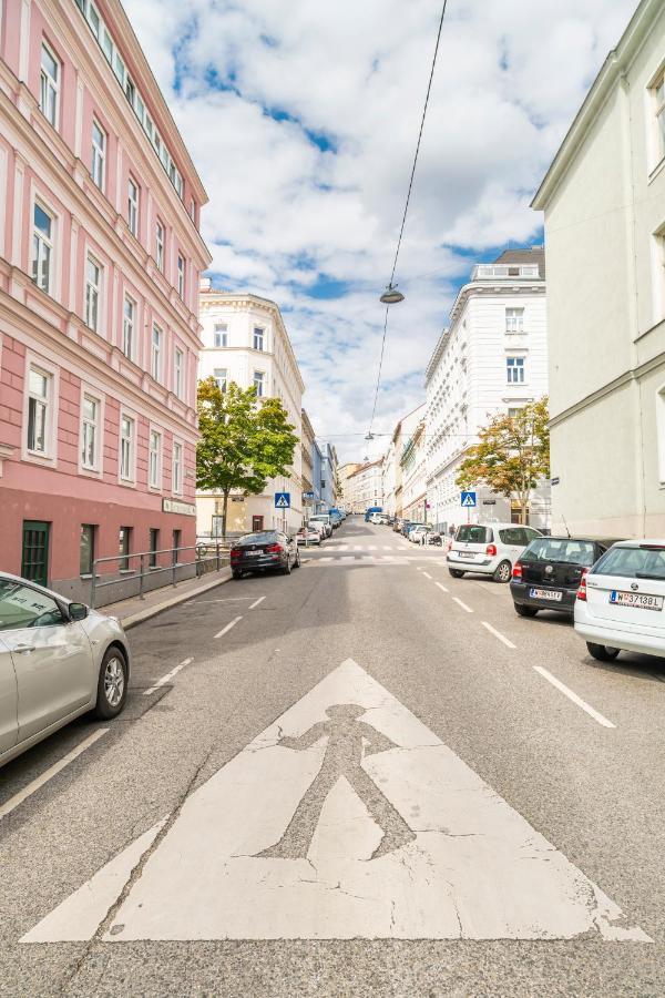 Micro Rooftop Penzing Вена Экстерьер фото